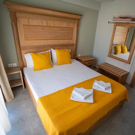 Onar By The Sea Luxurious Apartments Flogita Exterior foto